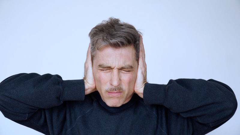 David Helbich, Micro Listening, video still, © David Helbich